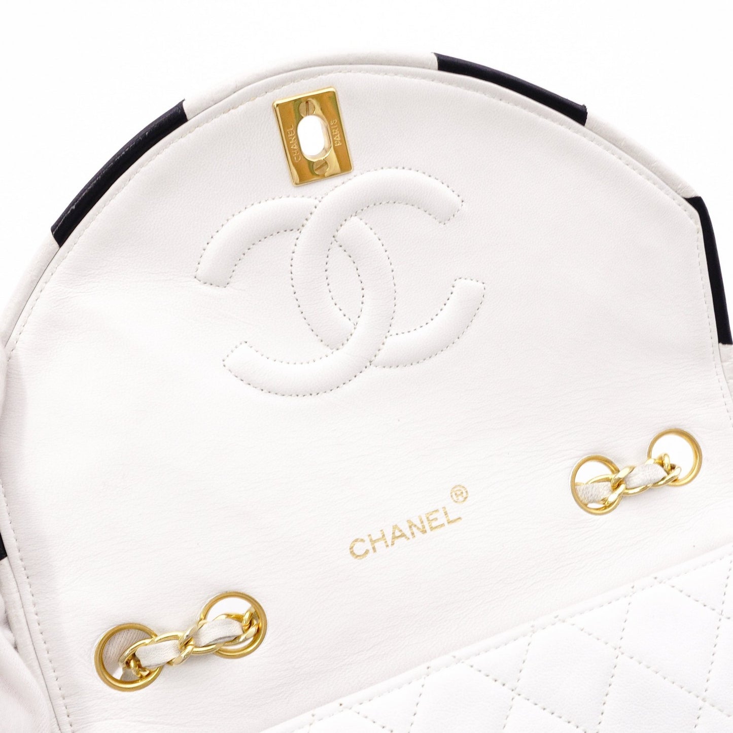 CHANEL Chain Shoulder Bag, Matelassé Lambskin Leather, White with Gold Hardware