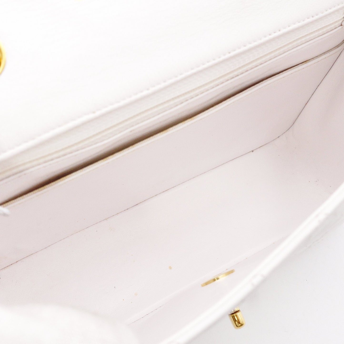CHANEL Chain Shoulder Bag, Matelassé Lambskin Leather, White with Gold Hardware