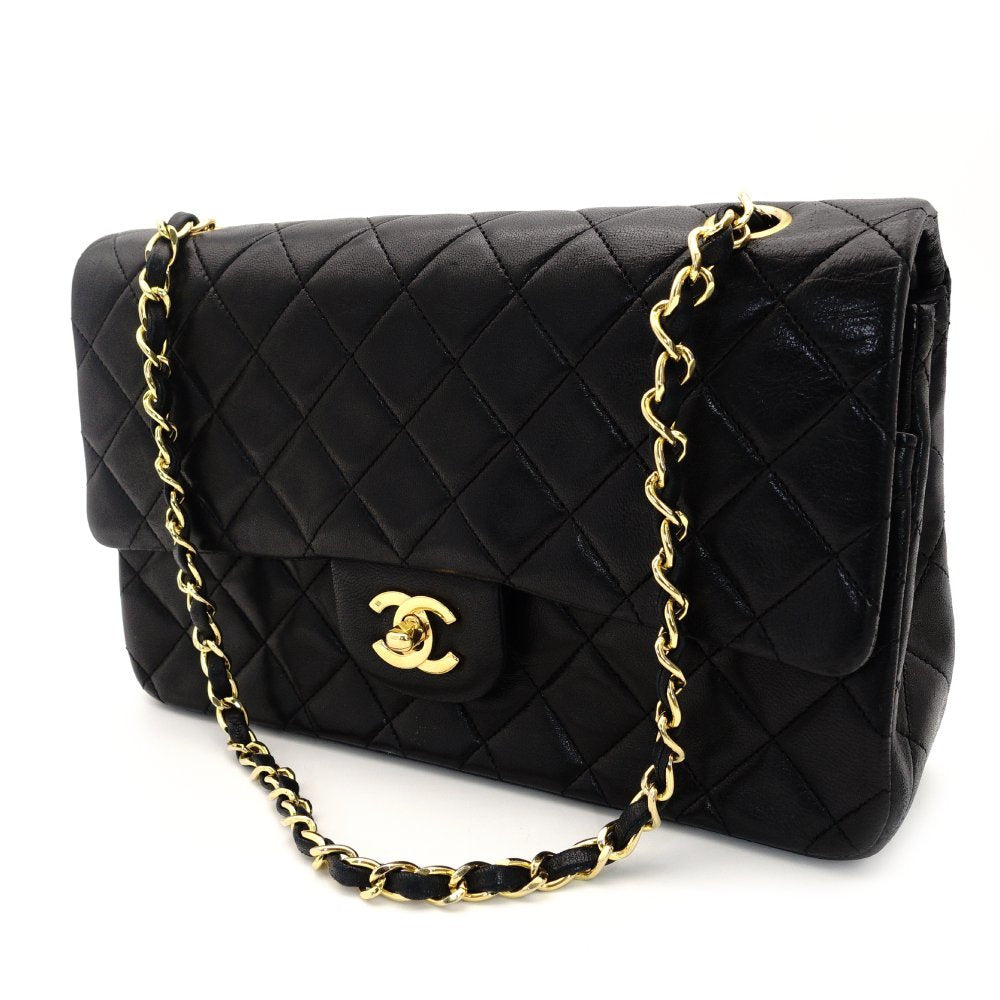 CHANEL Matelassé Lambskin Double Flap Chain Shoulder Bag Black Leather Gold Hardware 7-10-001