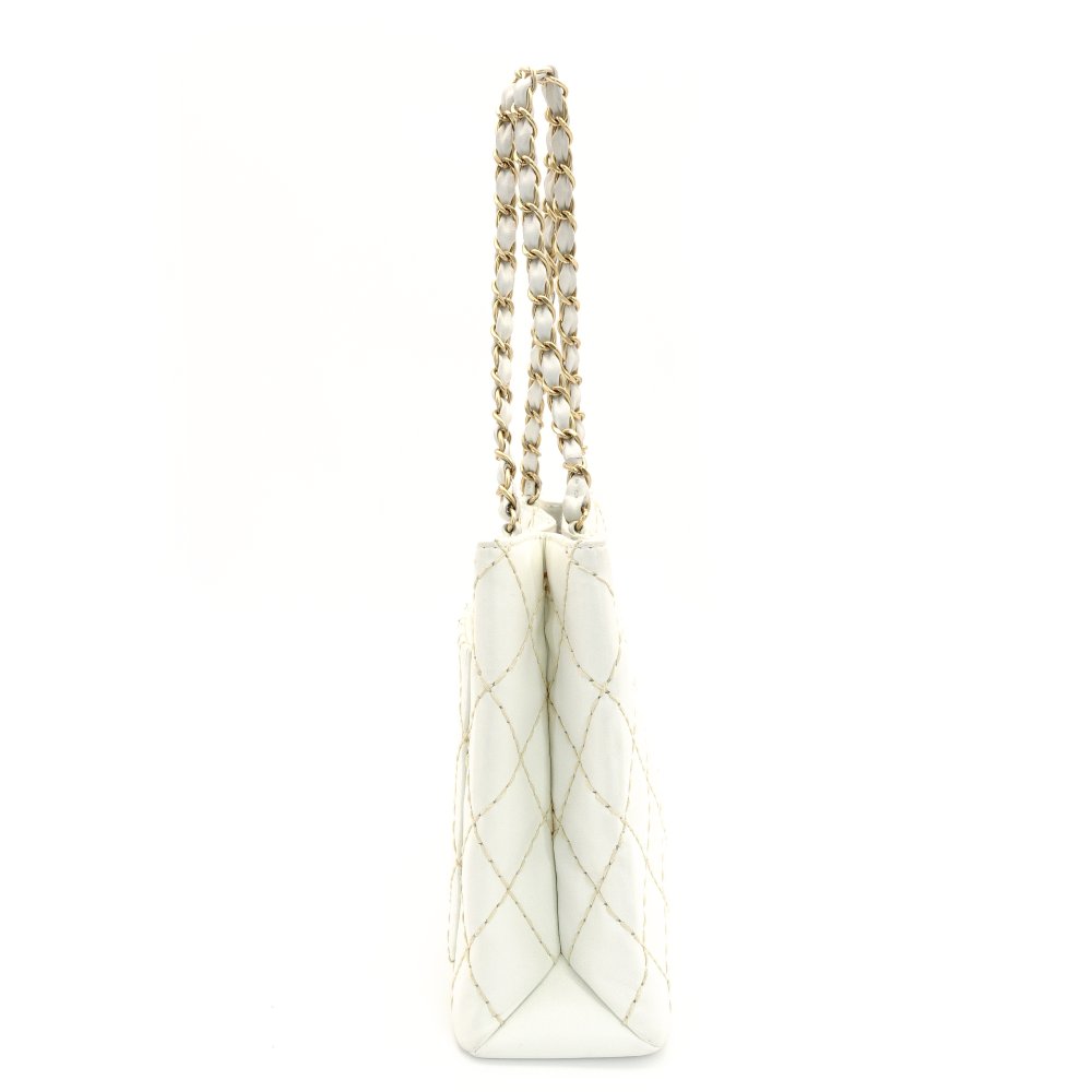 CHANEL Wild Stitch Chain Shoulder Bag Lambskin White Leather White Gold Hardware 7-9-587