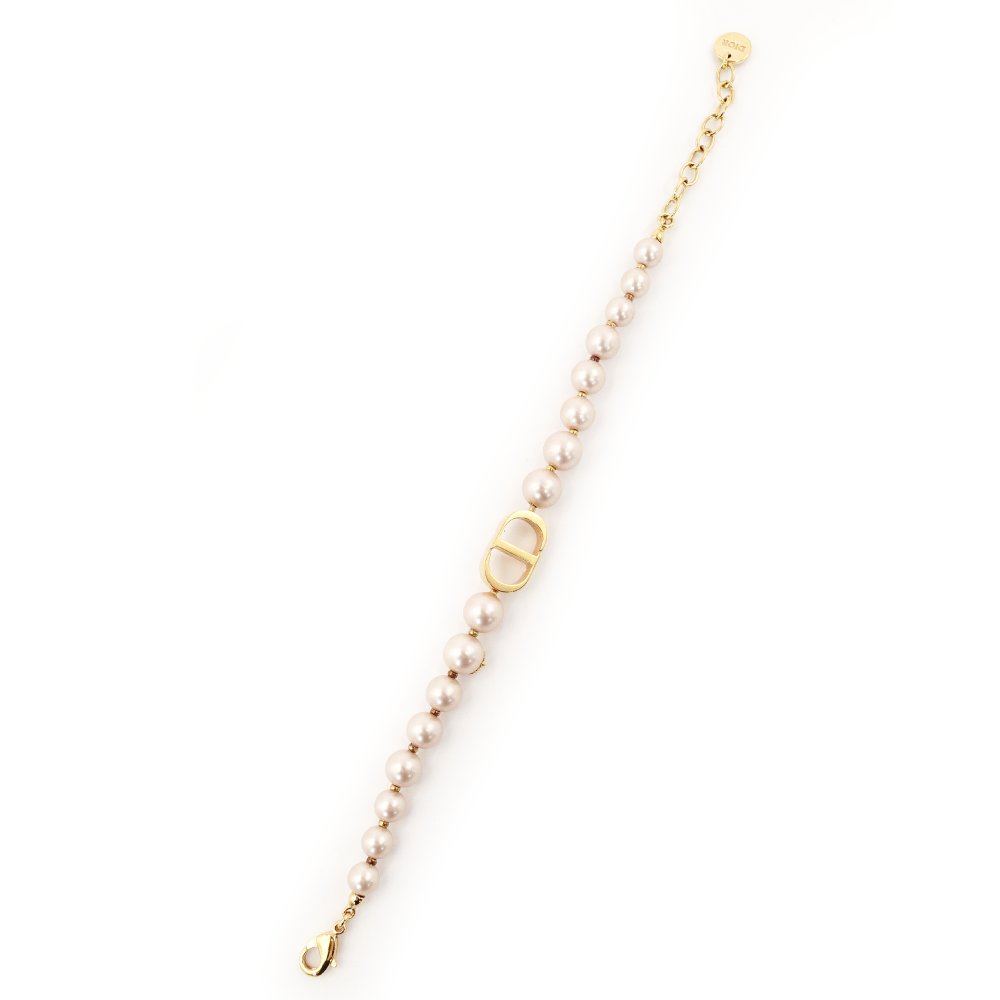 DIOR 30 Montaigne Fake Pearl Bracelet with CD Logo Pink Gold Hardware Bangle 7-10-480