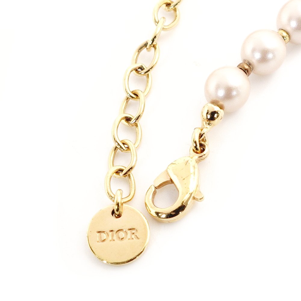DIOR 30 Montaigne Fake Pearl Bracelet with CD Logo Pink Gold Hardware Bangle 7-10-480