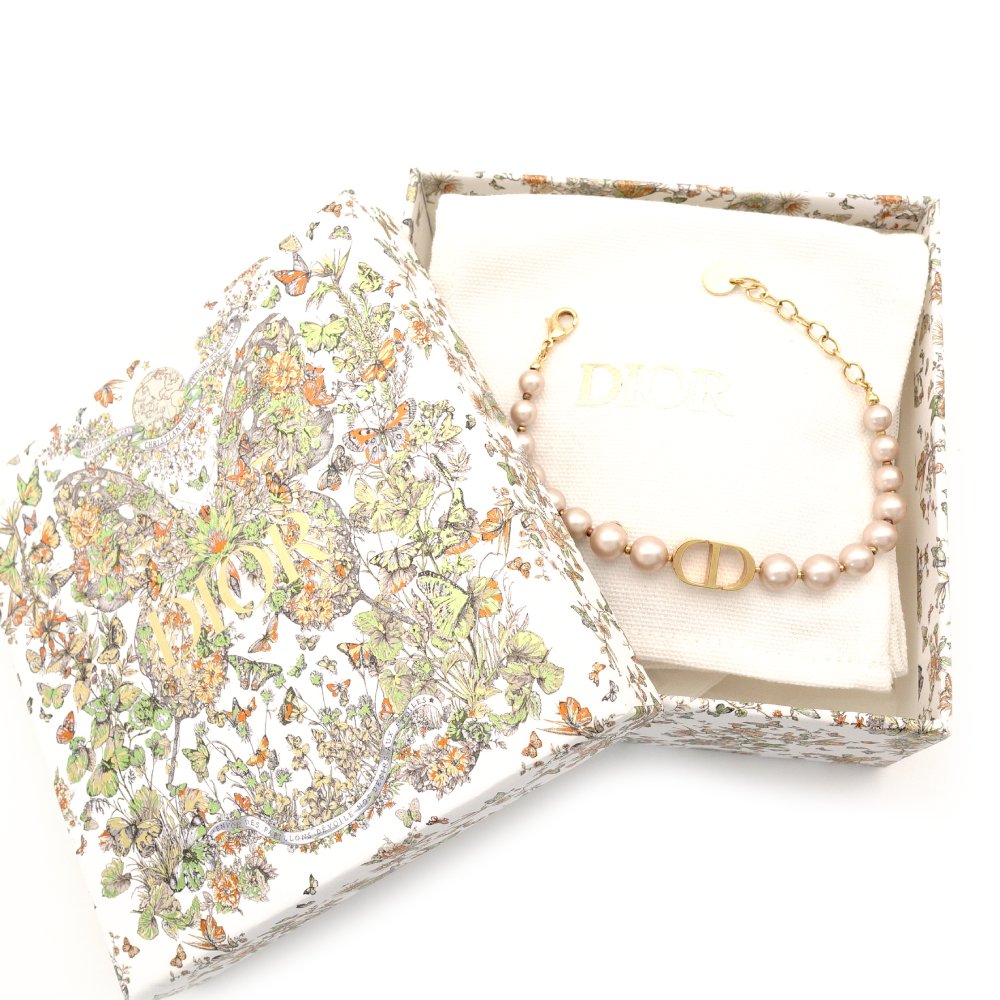DIOR 30 Montaigne Fake Pearl Bracelet with CD Logo Pink Gold Hardware Bangle 7-10-480
