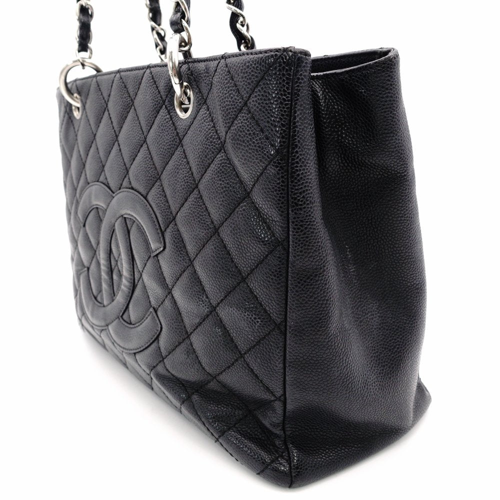 CHANEL Matelassé Shoulder Bag Leather Black