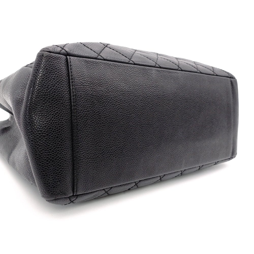 CHANEL Matelassé Shoulder Bag Leather Black