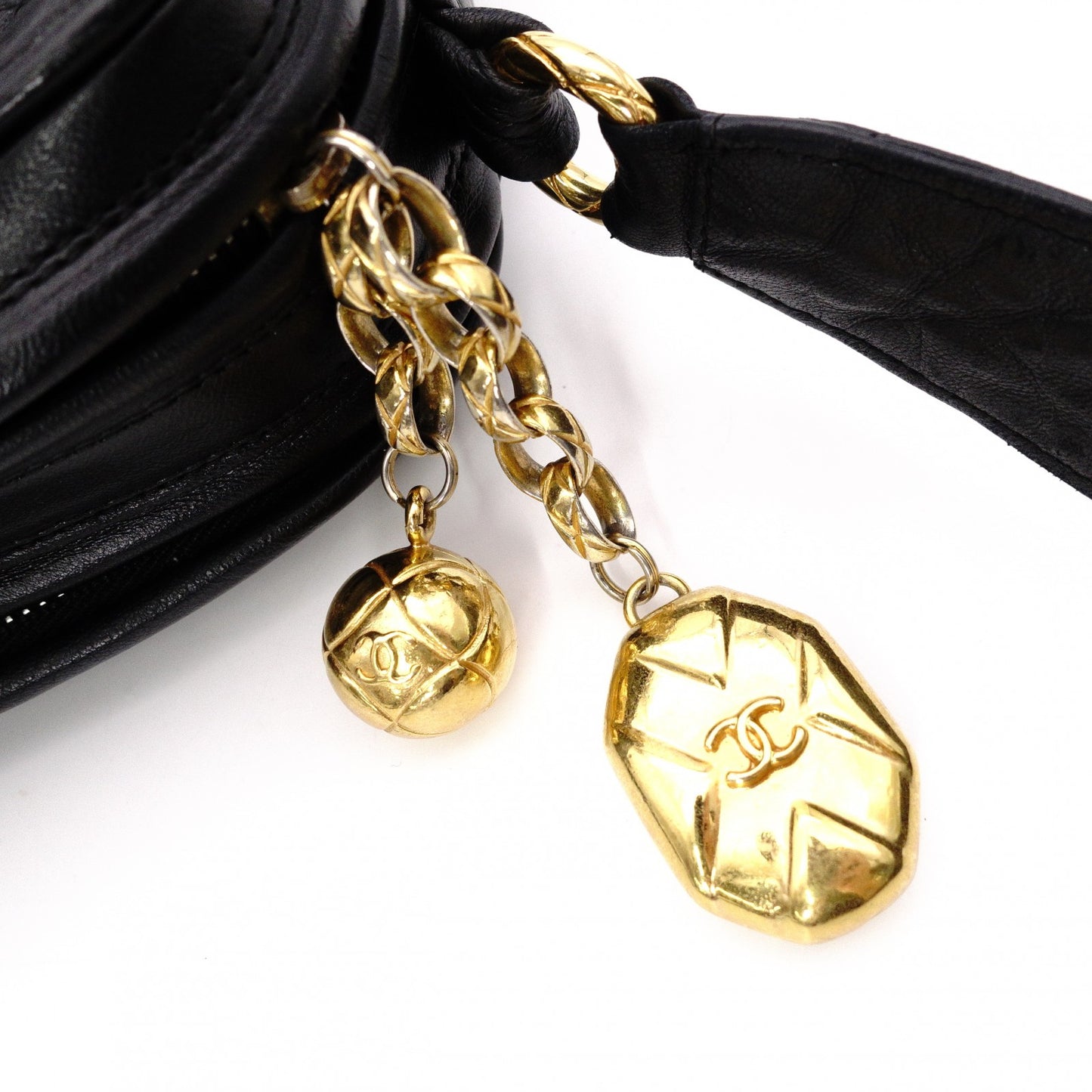 CHANEL Lambskin Matelassé Shoulder Bag, Leather, Black, Vintage Gold Hardware