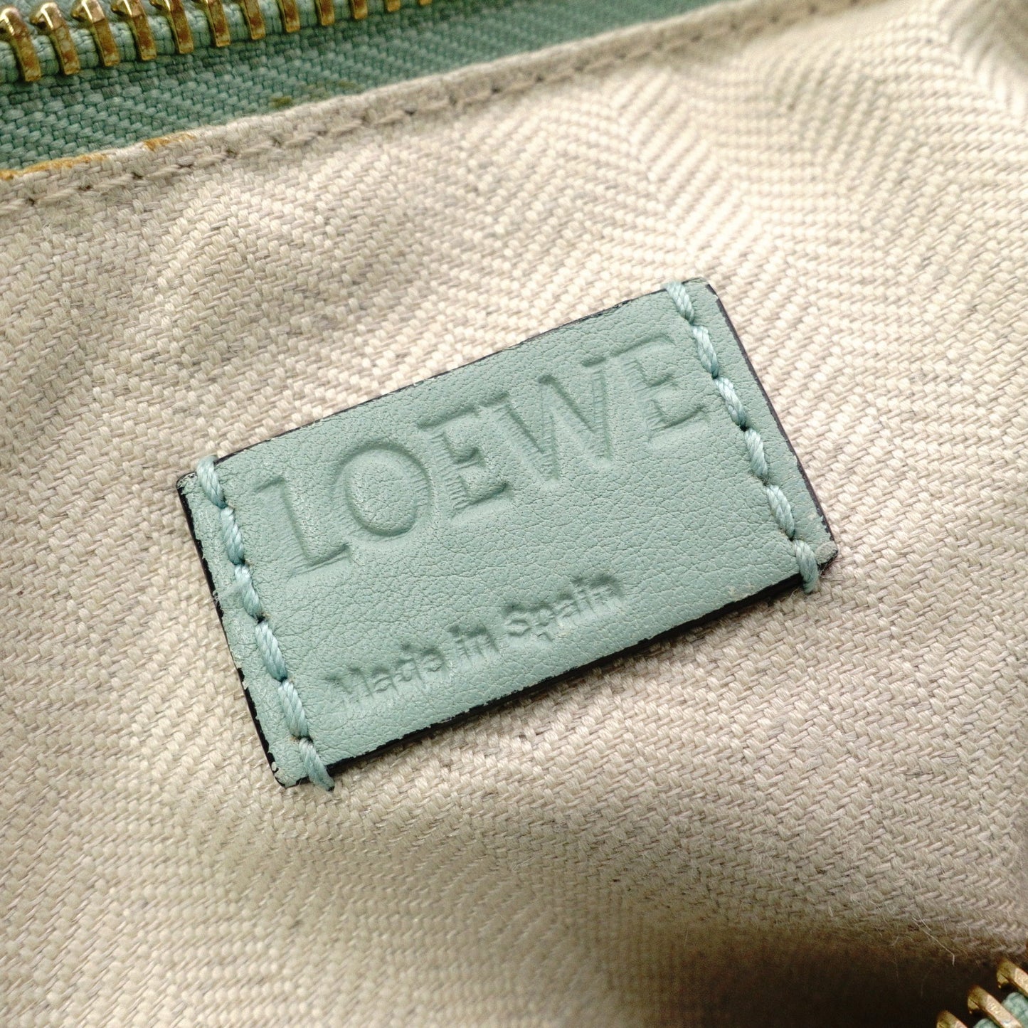 LOEWE Puzzle Medium Handbag, Leather, Green, 2-Way Crossbody