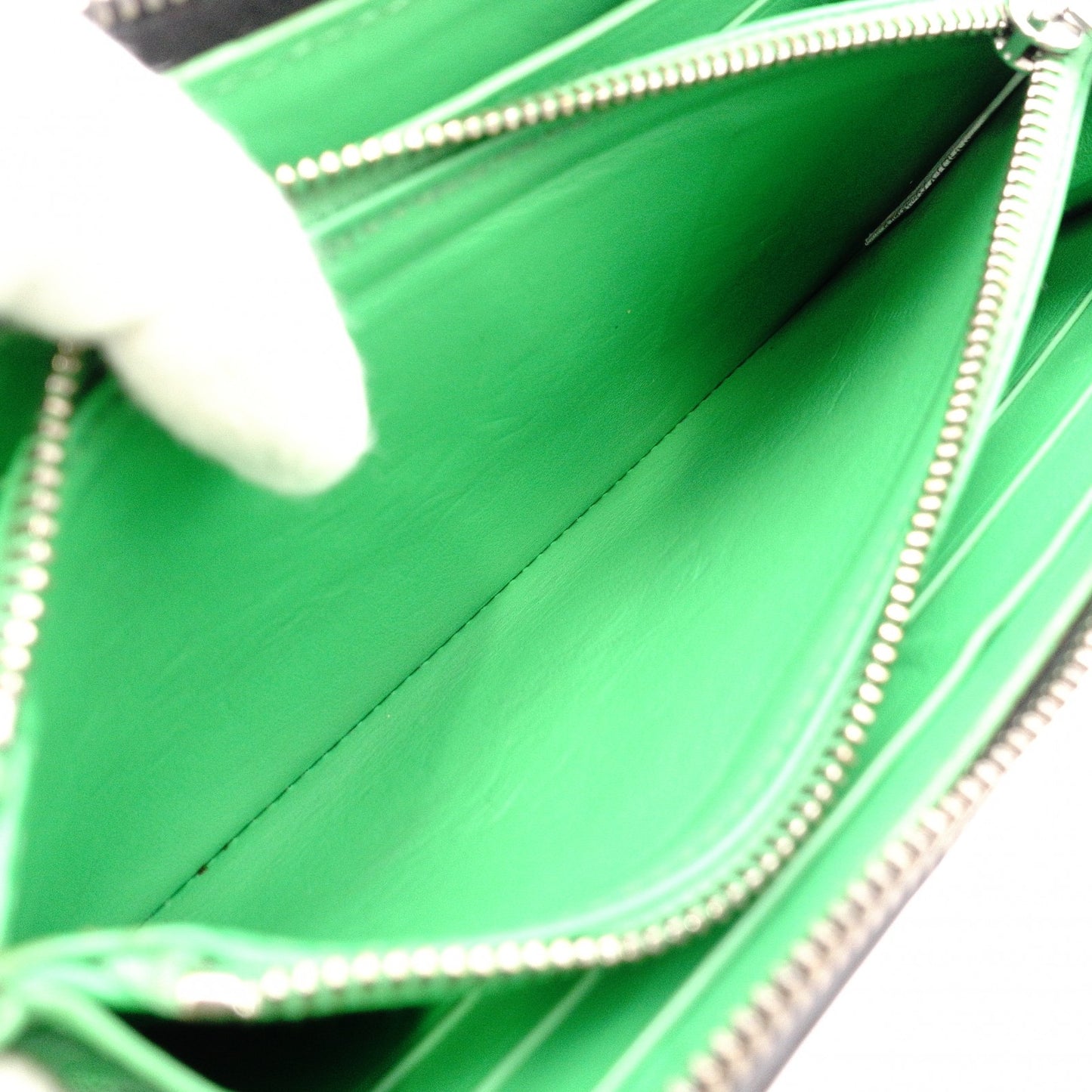 BOTTEGAVENETA Bottega Veneta Intrecciato Long Wallet, Leather, Black and Green, Men's Wallet