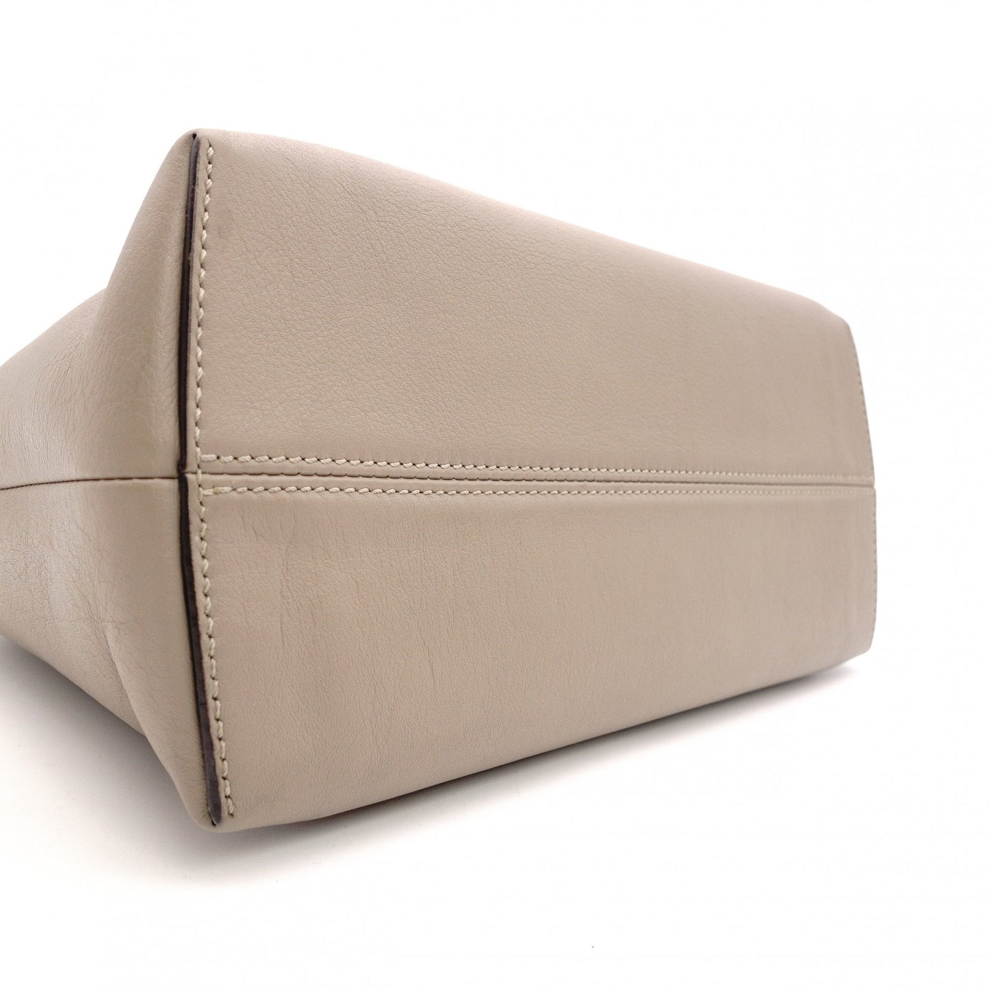 FENDI By the Way Handbag Leather Beige 2-Way