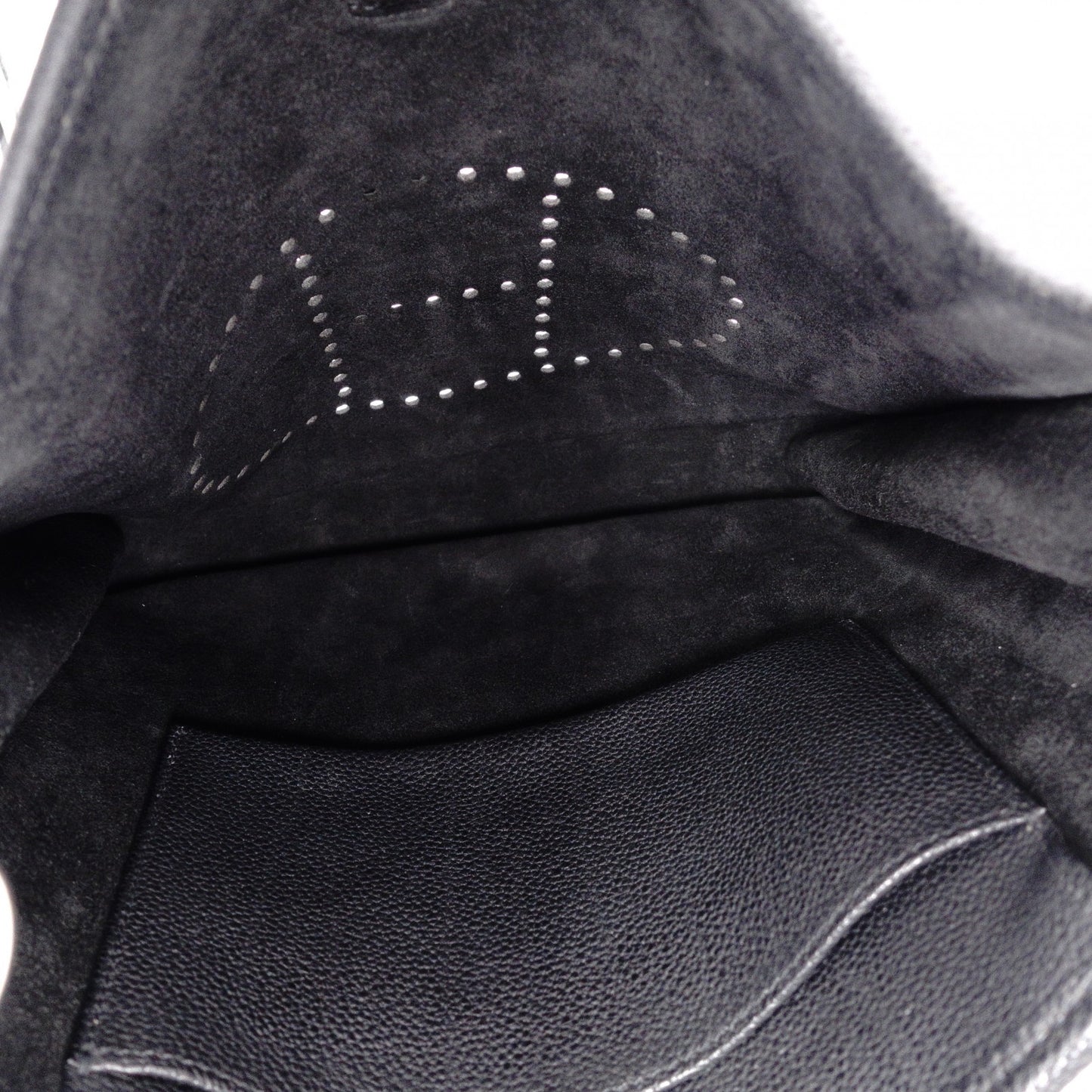 HERMES Evelyn PM Shoulder Bag, Leather, Black, Silver Hardware, Crossbody, □G Stamp