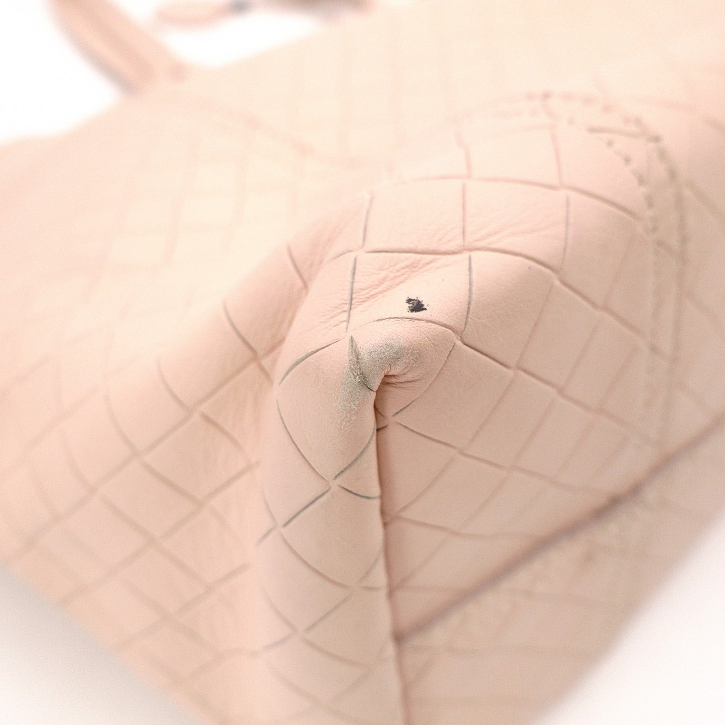 BOTTEGAVENETA Omilage Intrecciato Tote Bag, Leather, Pink Beige