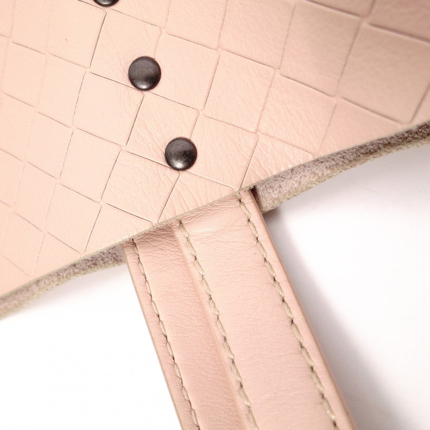 BOTTEGAVENETA Omilage Intrecciato Tote Bag, Leather, Pink Beige