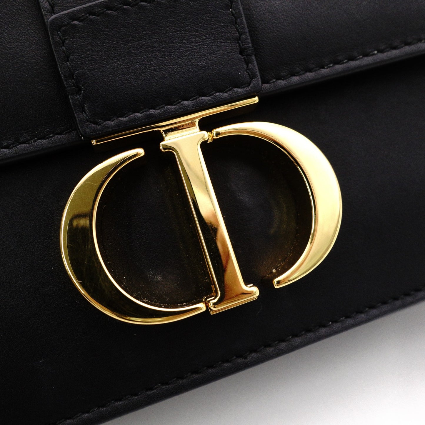 Christian Dior Chain Bag 30 Montaigne East-West Shoulder Bag / Leather, Black