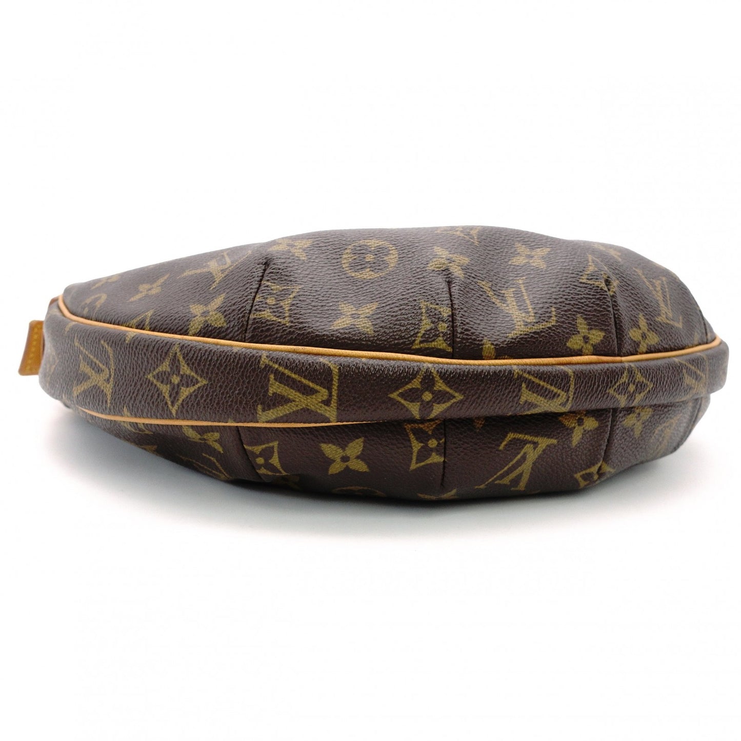 Louis Vuitton Croissant MM Monogram Canvas Shoulder Bag