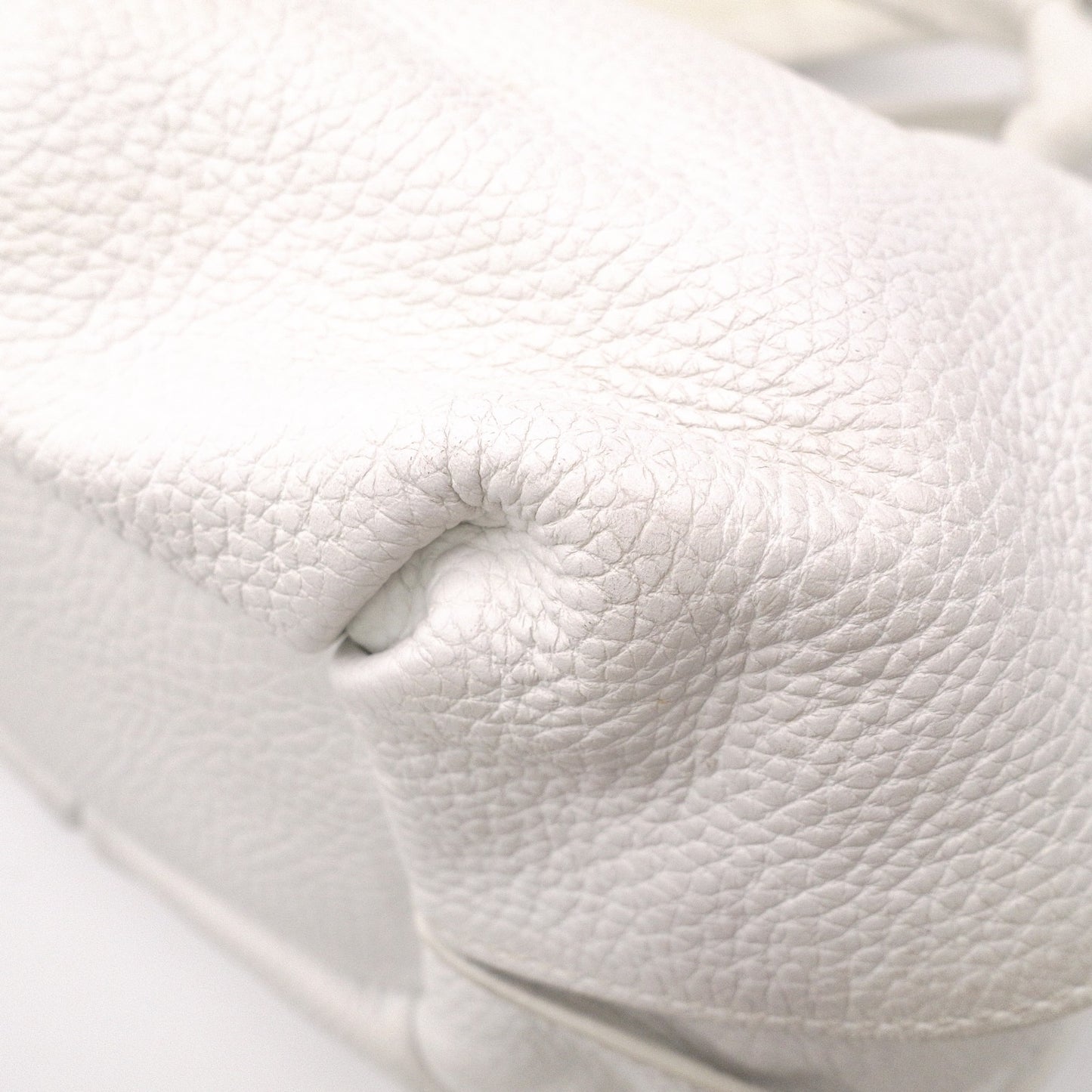 CELINE Hobo Bittersweet Handbag, Leather, White, Single-Shoulder Bag