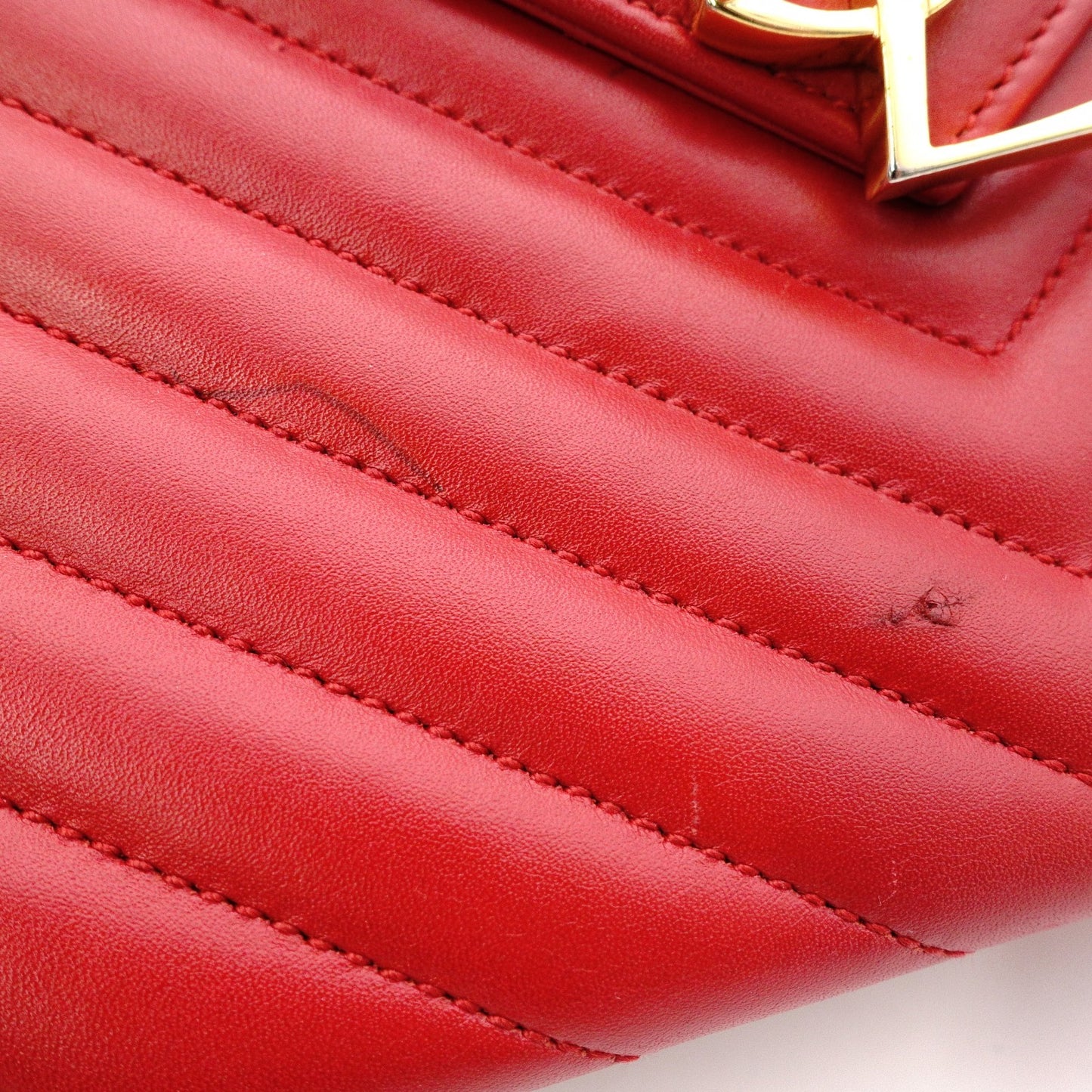 SAINT LAURENT Envelope Chevron Shoulder Bag, Leather, Red, Gold Hardware