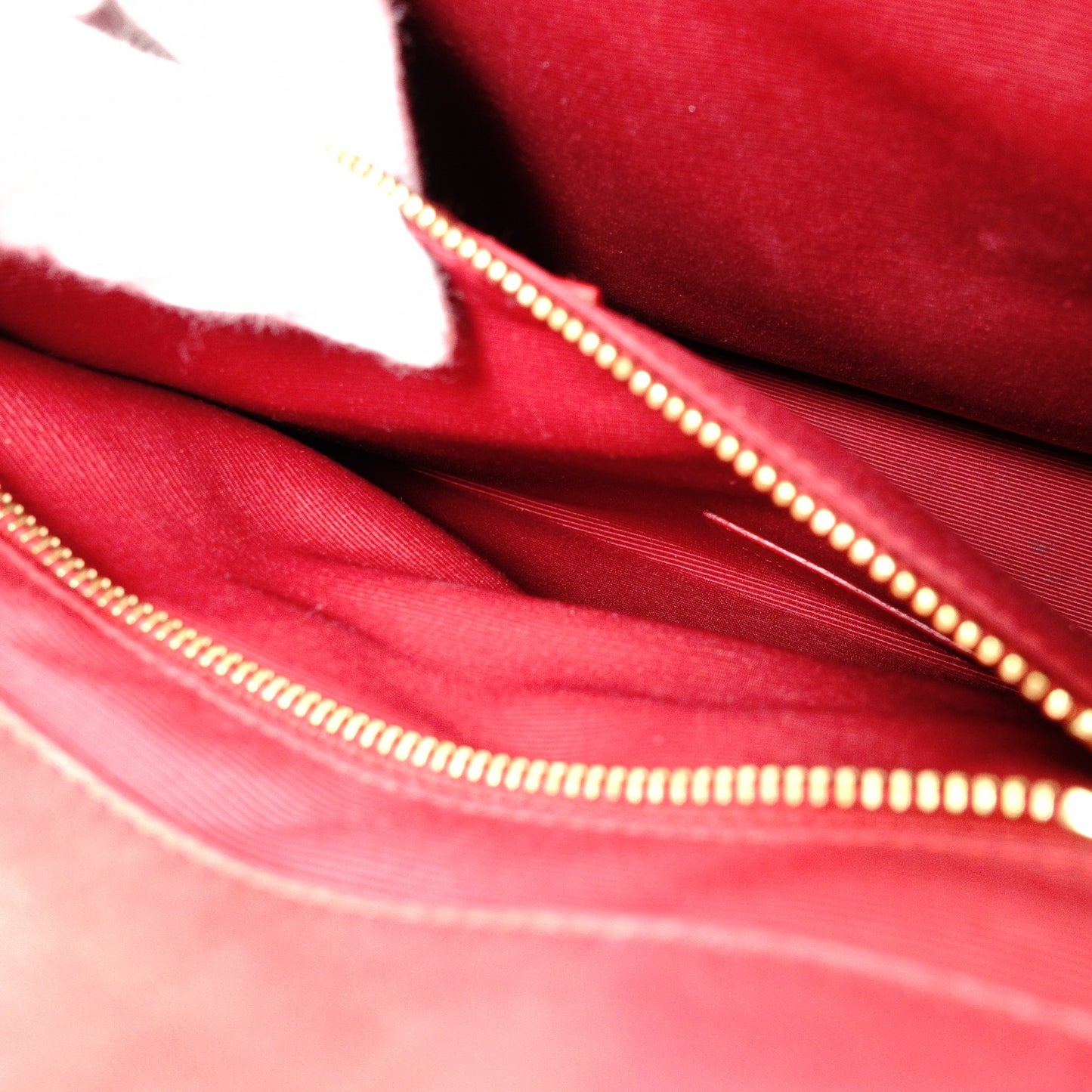 SAINT LAURENT Envelope Chevron Shoulder Bag, Leather, Red, Gold Hardware