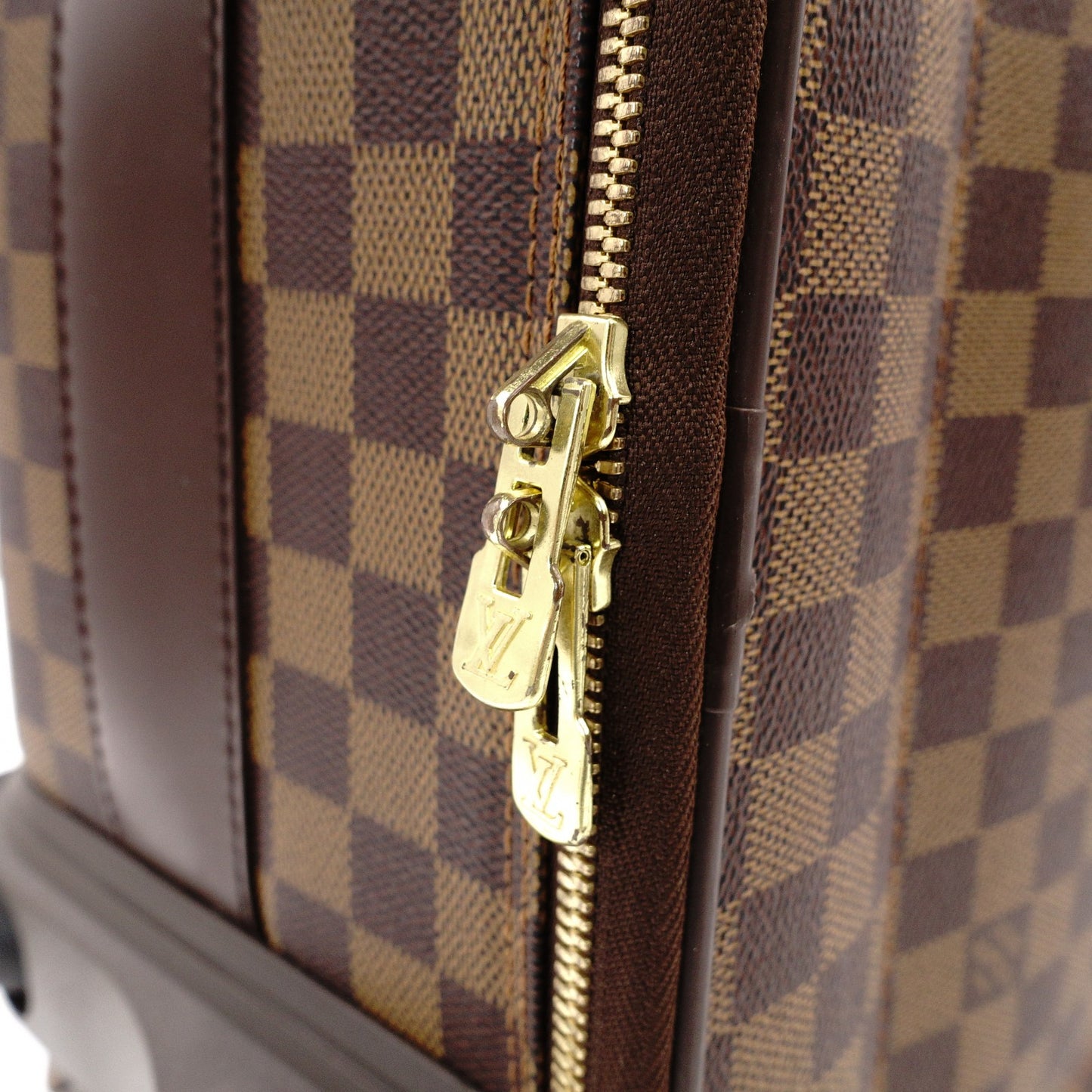 LOUIS VUITTON Pegasus 55 Damier Ébène Carry Bag in Brown
