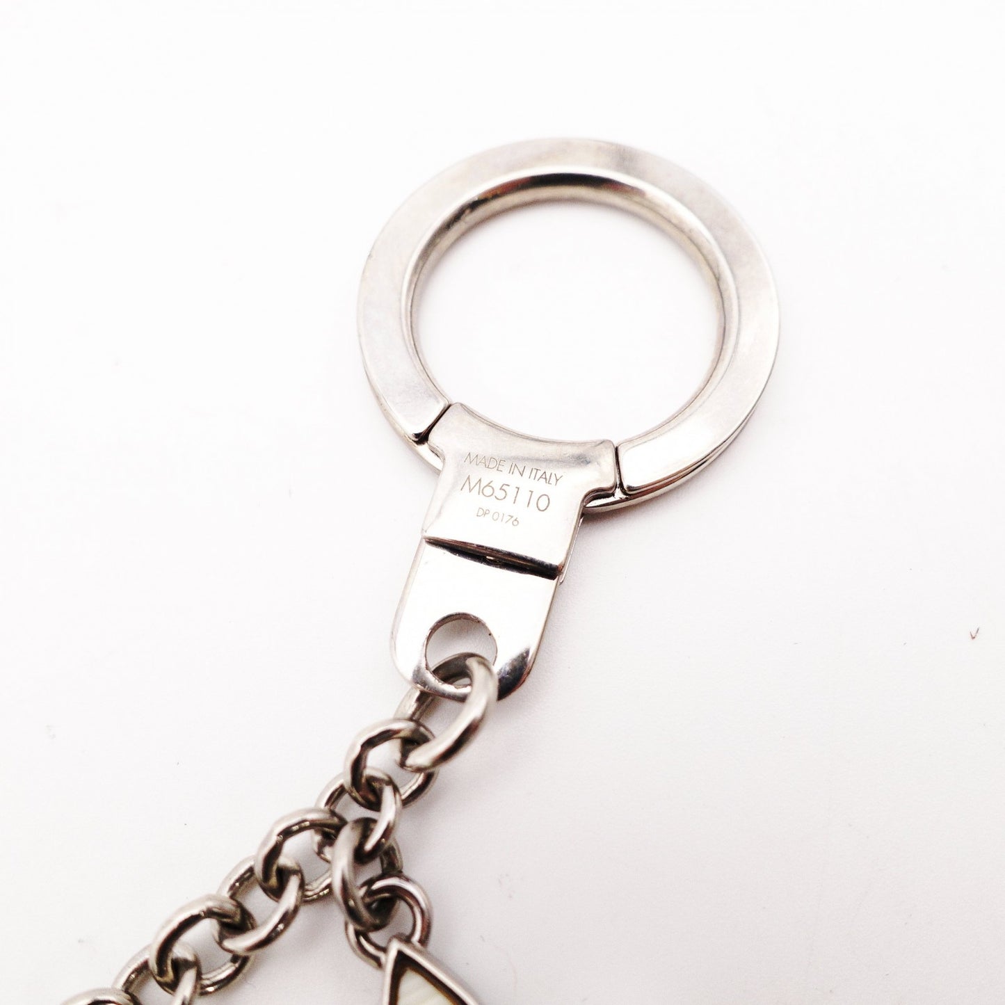 Louis Vuitton Charm Metal/Plastic Silver White
