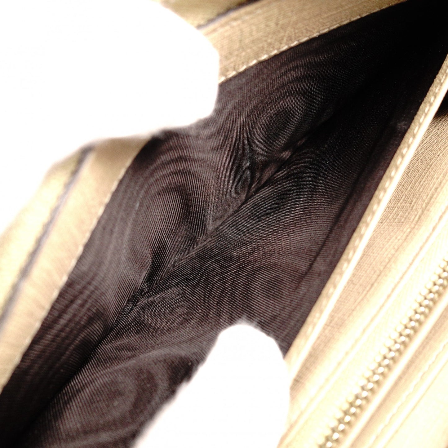 GUCCI GG Supreme Long Wallet, PVC Leather, Beige