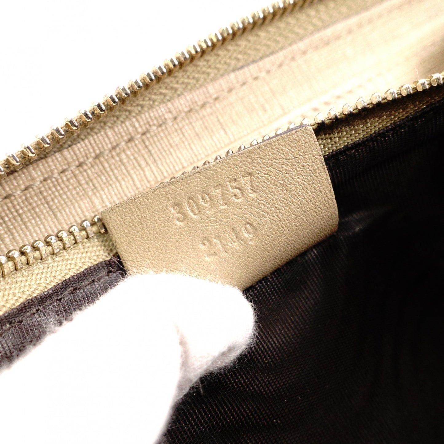 GUCCI GG Supreme Long Wallet, PVC Leather, Beige