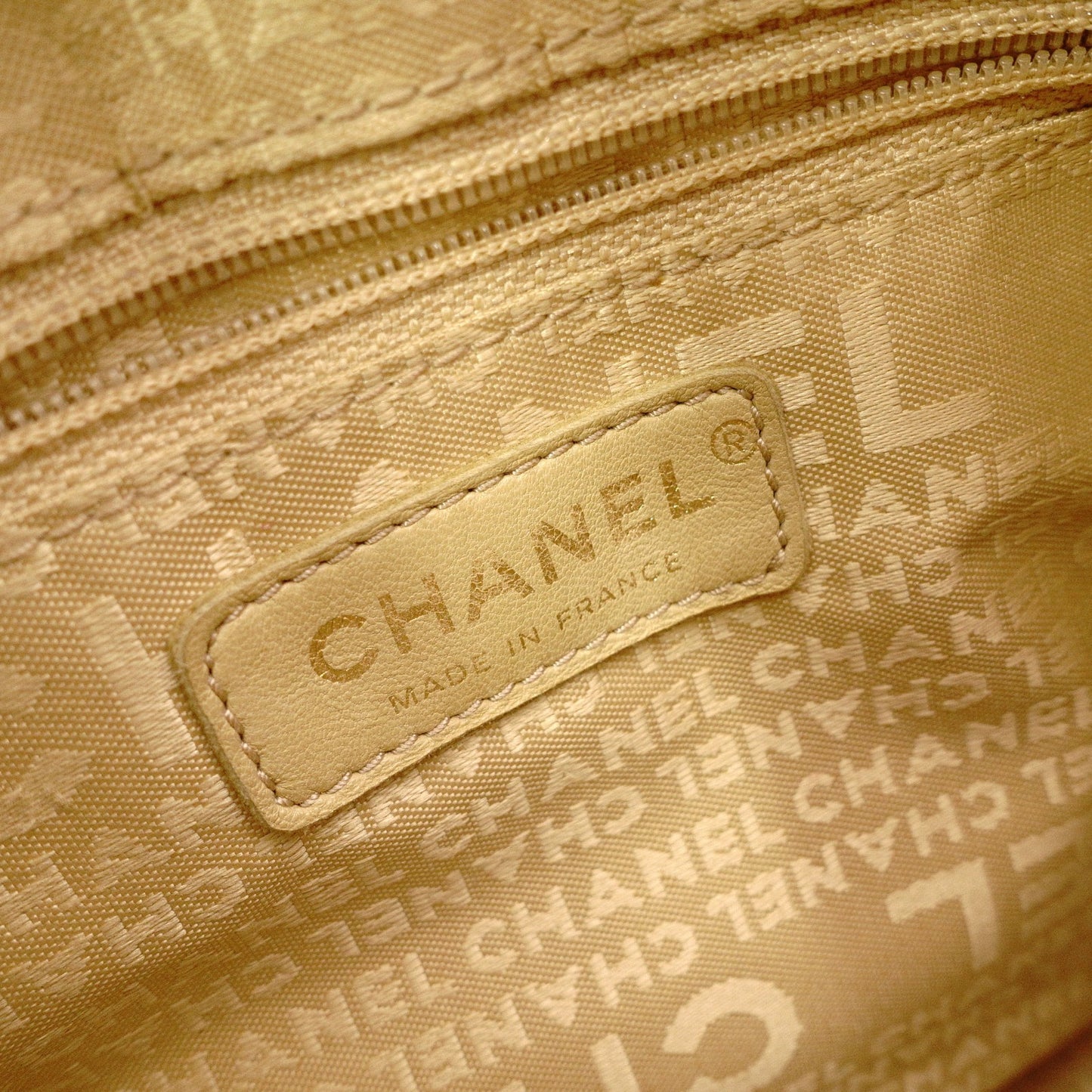 CHANEL Chocolate Bar Shoulder Bag, Leather, Beige, Vintage, Gold Hardware