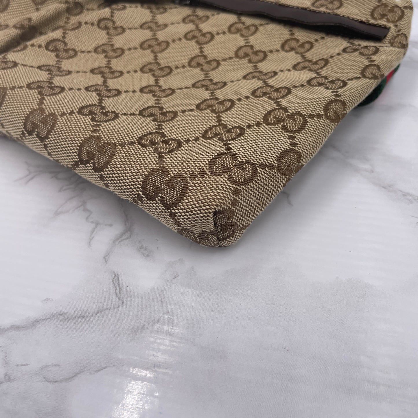 GUCCI Sherry Line Body Bag