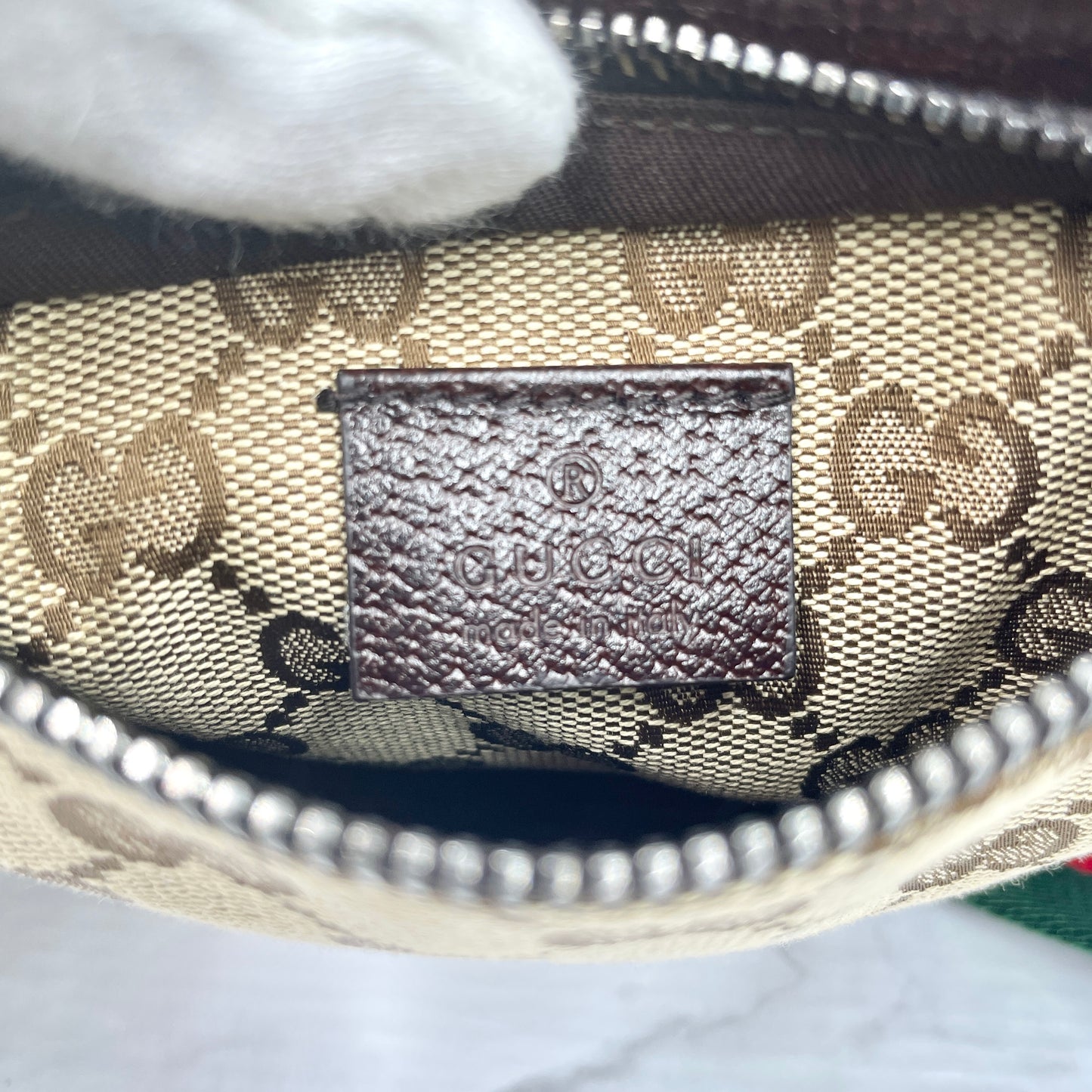 GUCCI Sherry Line Body Bag