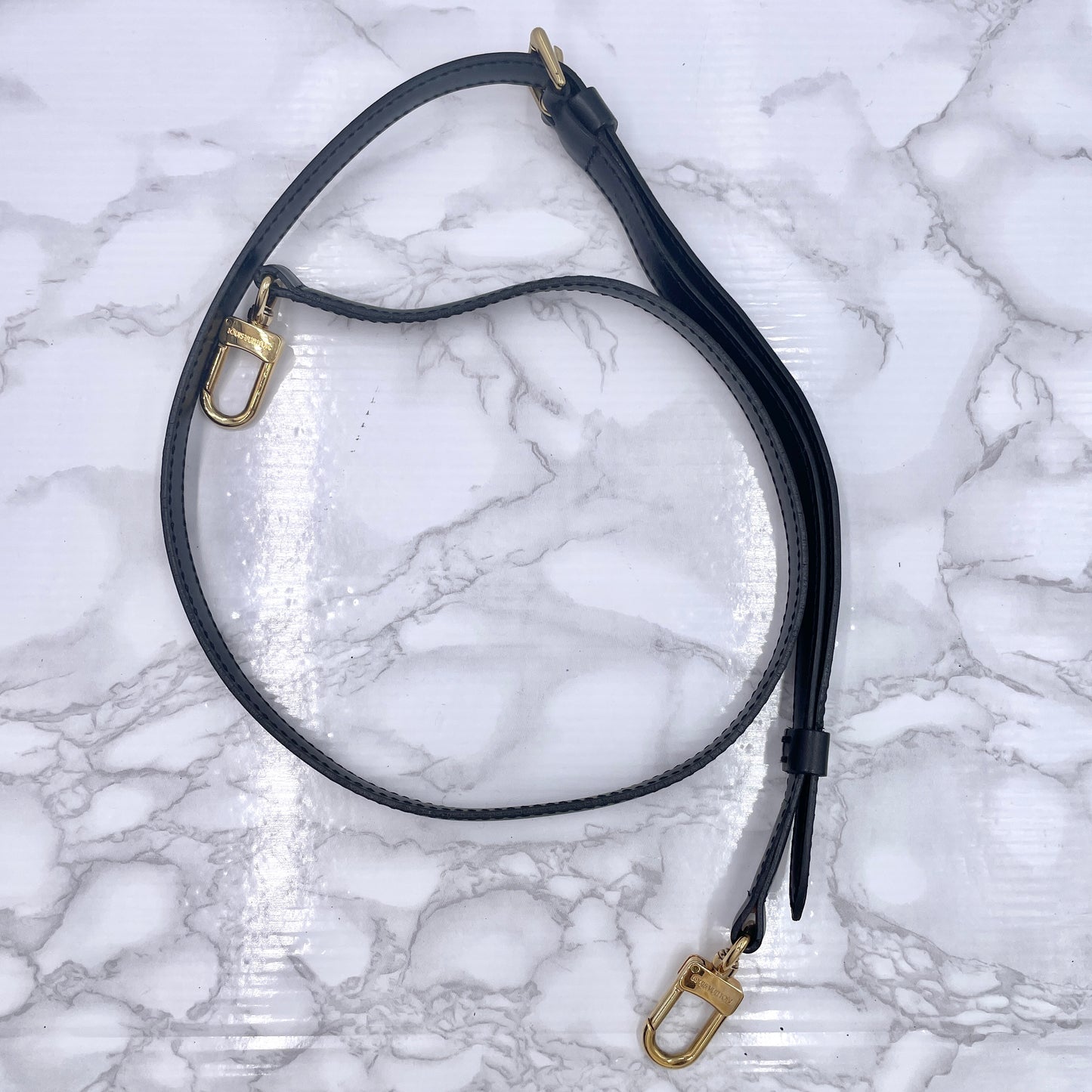 LOUIS VUITTON Epi Monceau