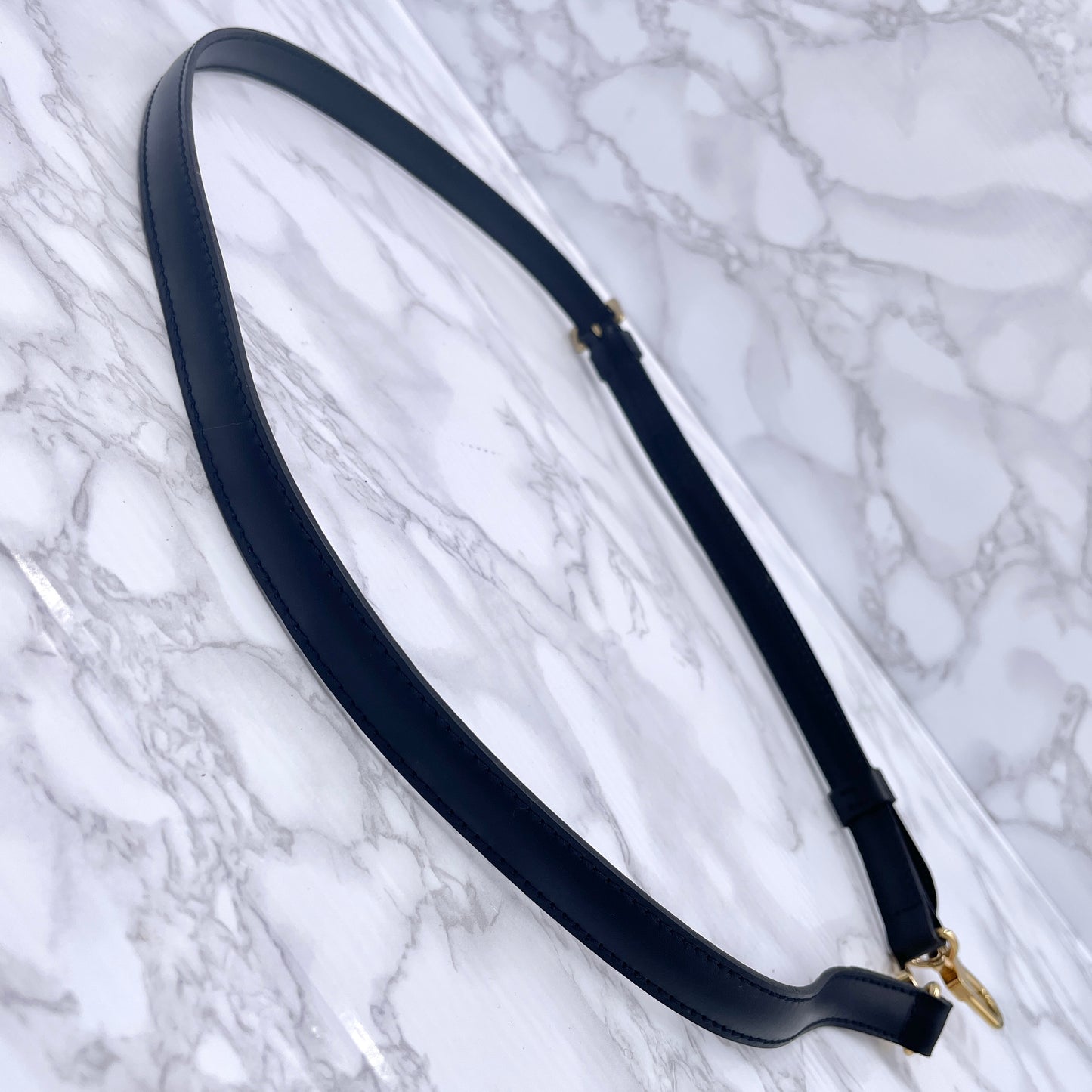 LOUIS VUITTON Epi Monceau