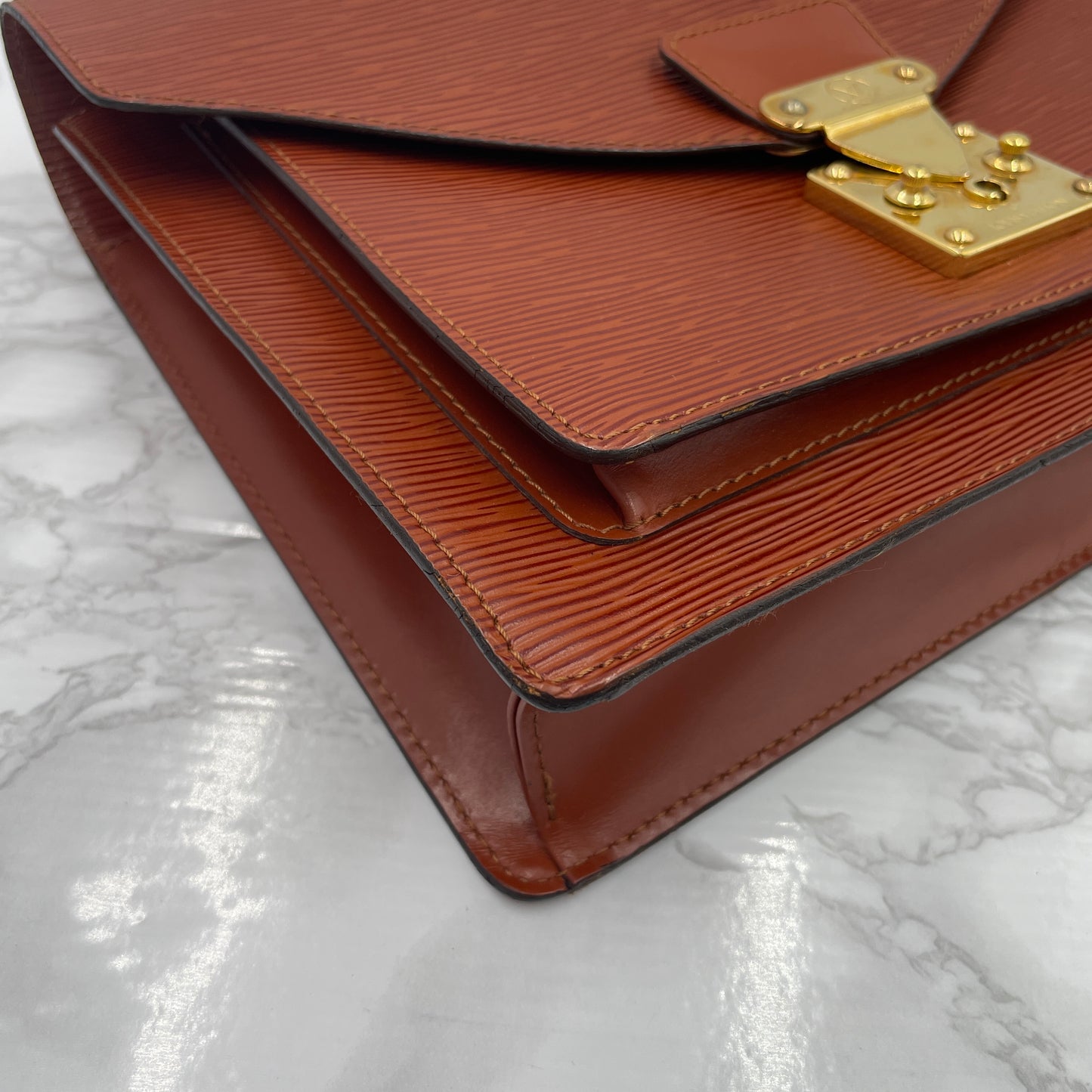 LOUIS VUITTON Epi Monceau