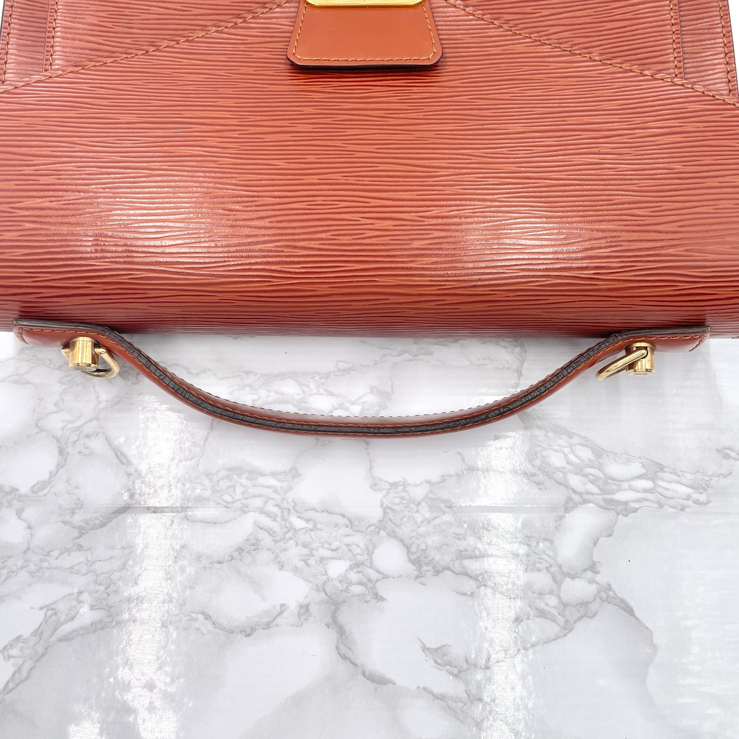 LOUIS VUITTON Epi Monceau