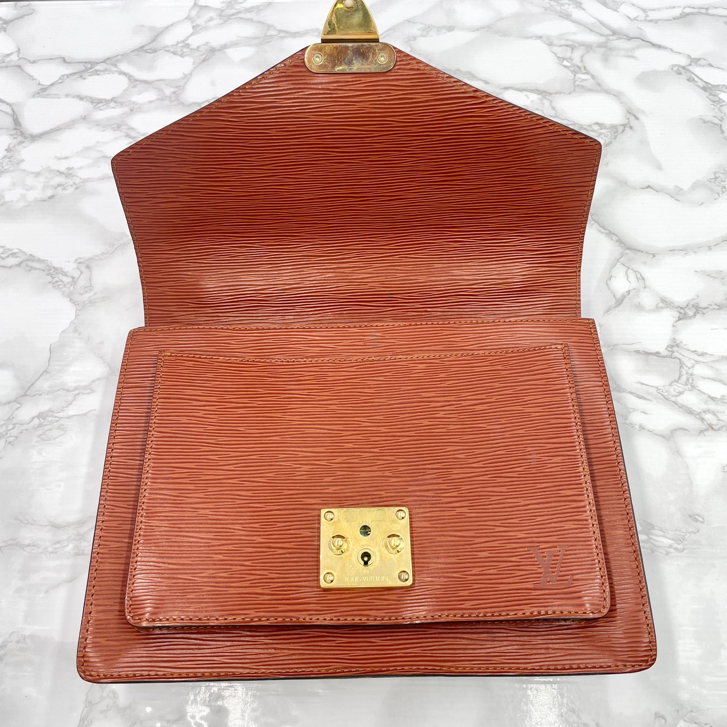 LOUIS VUITTON Epi Monceau