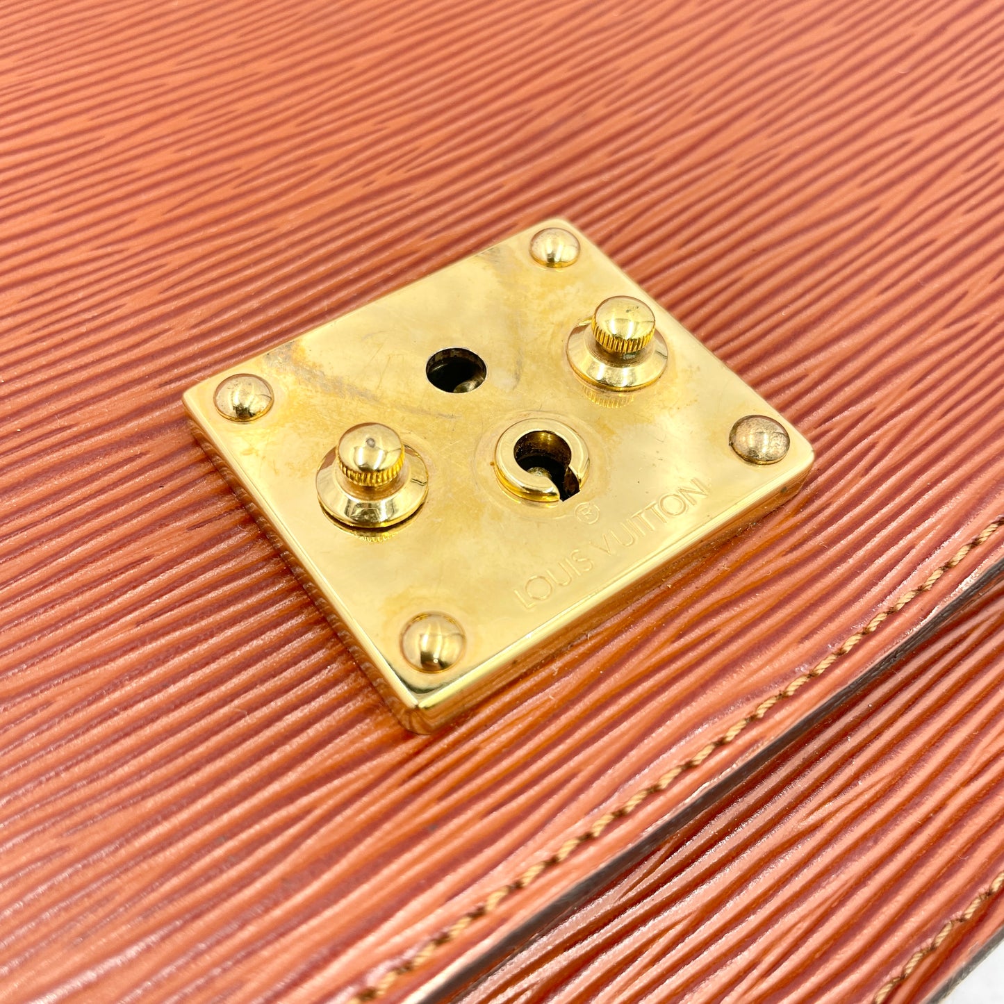 LOUIS VUITTON Epi Monceau