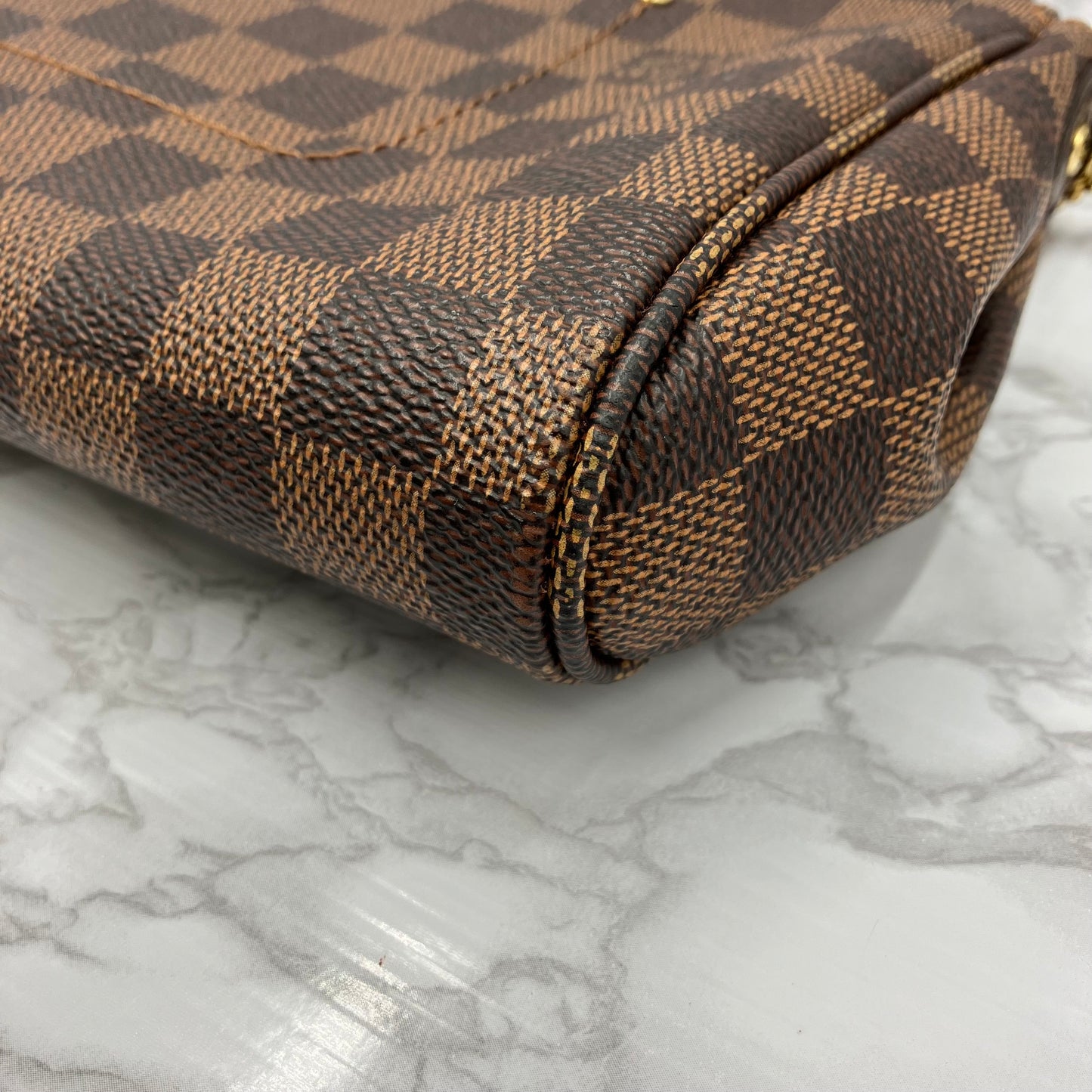 Louis Vuitton Damier Favorite MM