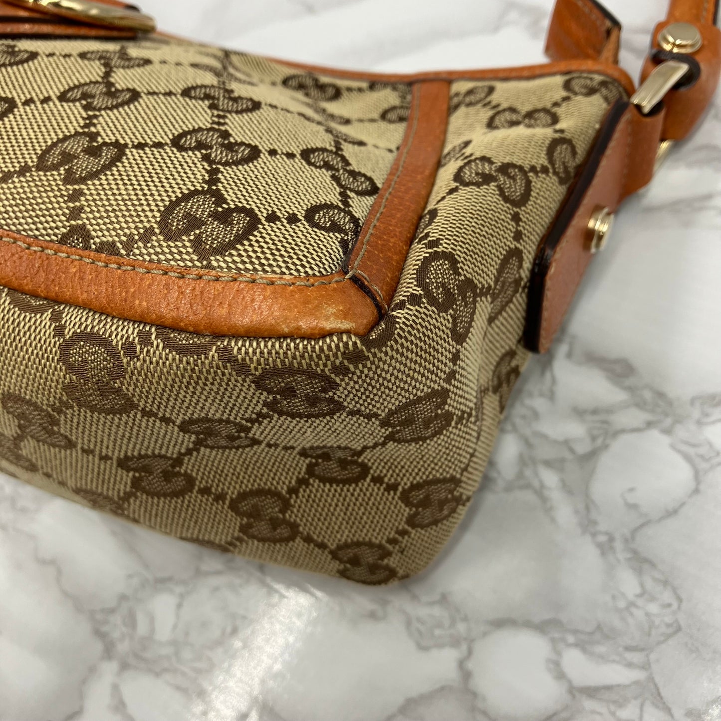 GUCCI Canvas Pouch