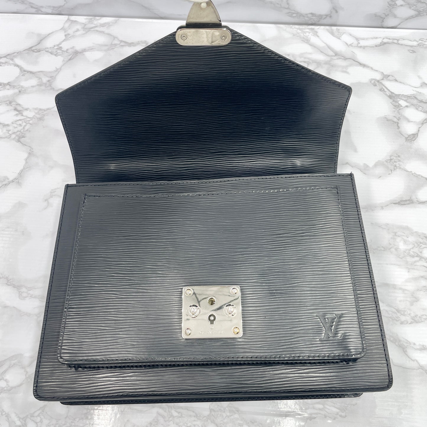 LOUIS VUITTON Epi Monceau