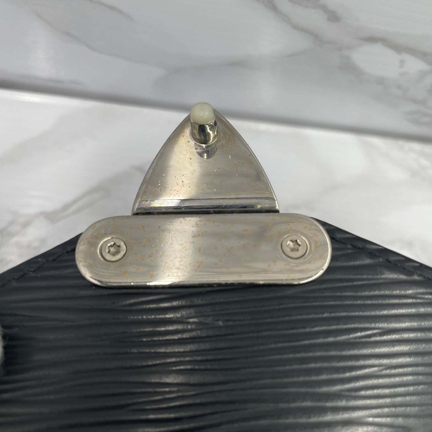 LOUIS VUITTON Epi Monceau