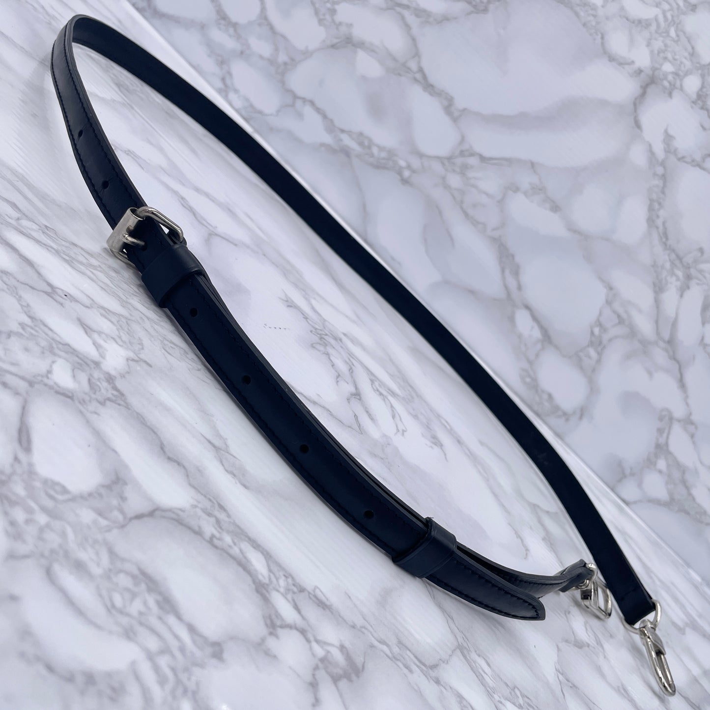 LOUIS VUITTON Epi Monceau