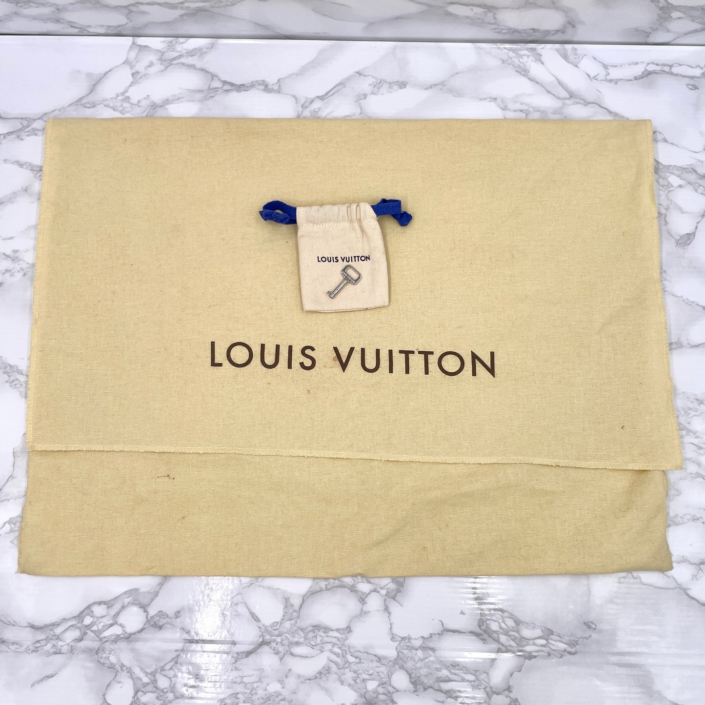 LOUIS VUITTON Epi Monceau