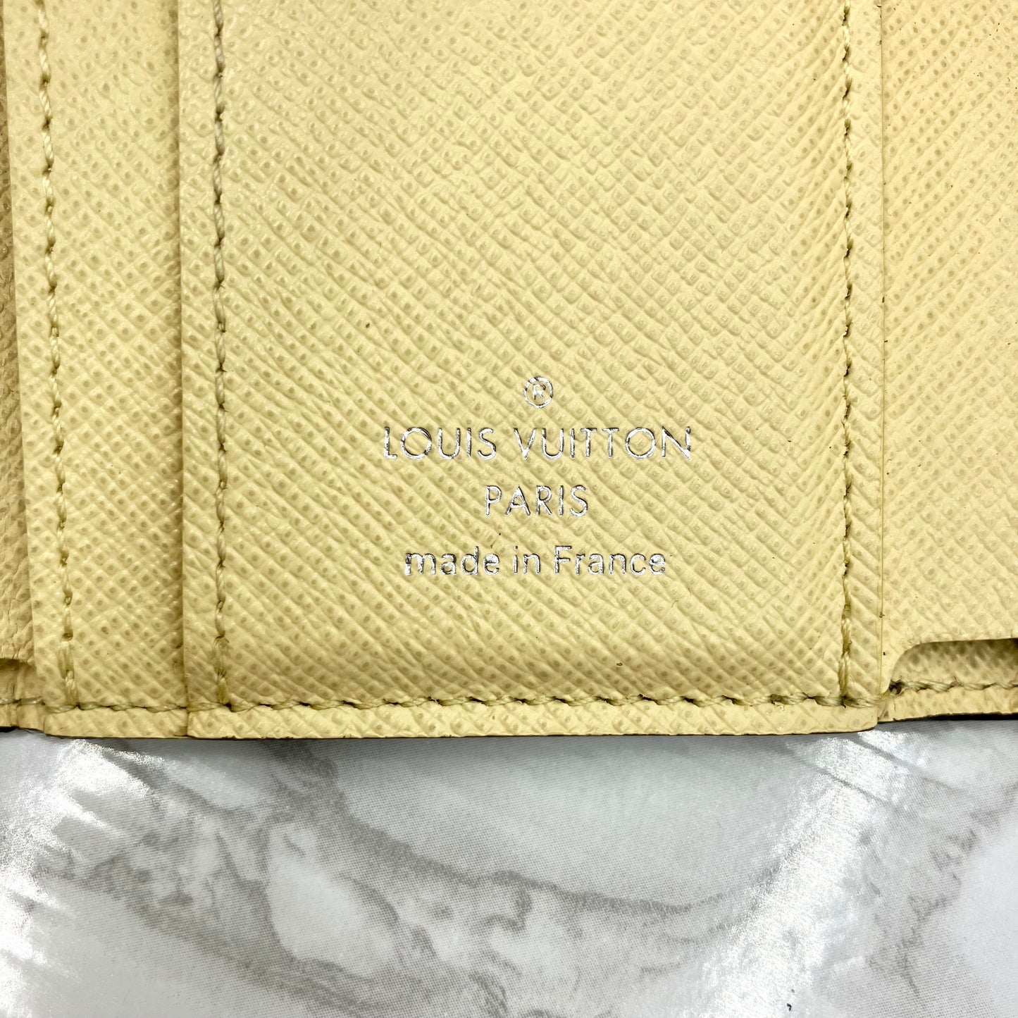 LOUIS VUITTON LV POP ZOE