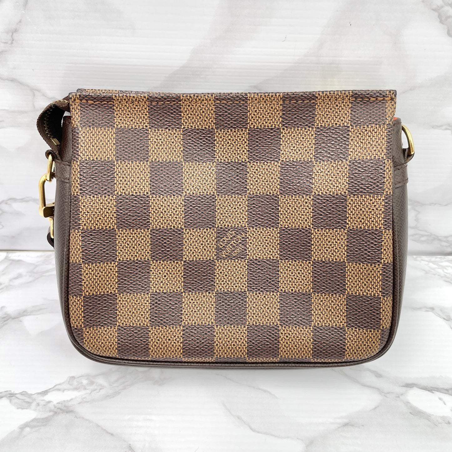 LOUIS VUITTON Damier Truth Makeup