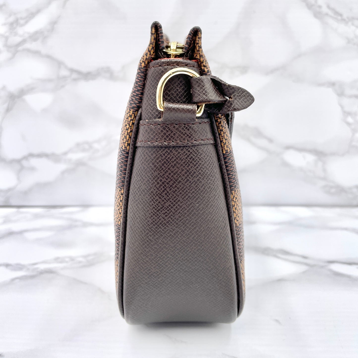 LOUIS VUITTON Damier Truth Makeup