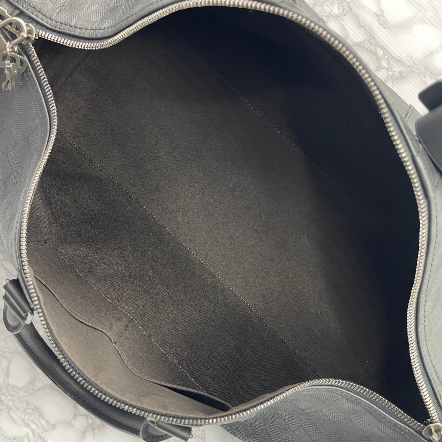 LOUIS VUITTON Damier Infini Keepall 55 Bandouliere