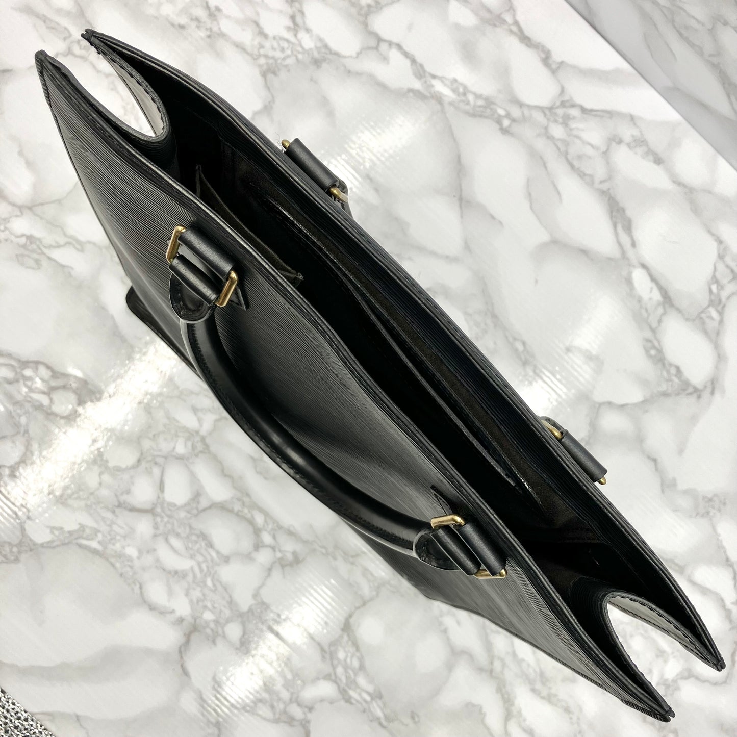 LOUIS VUITTON Epi Sack Pla PM