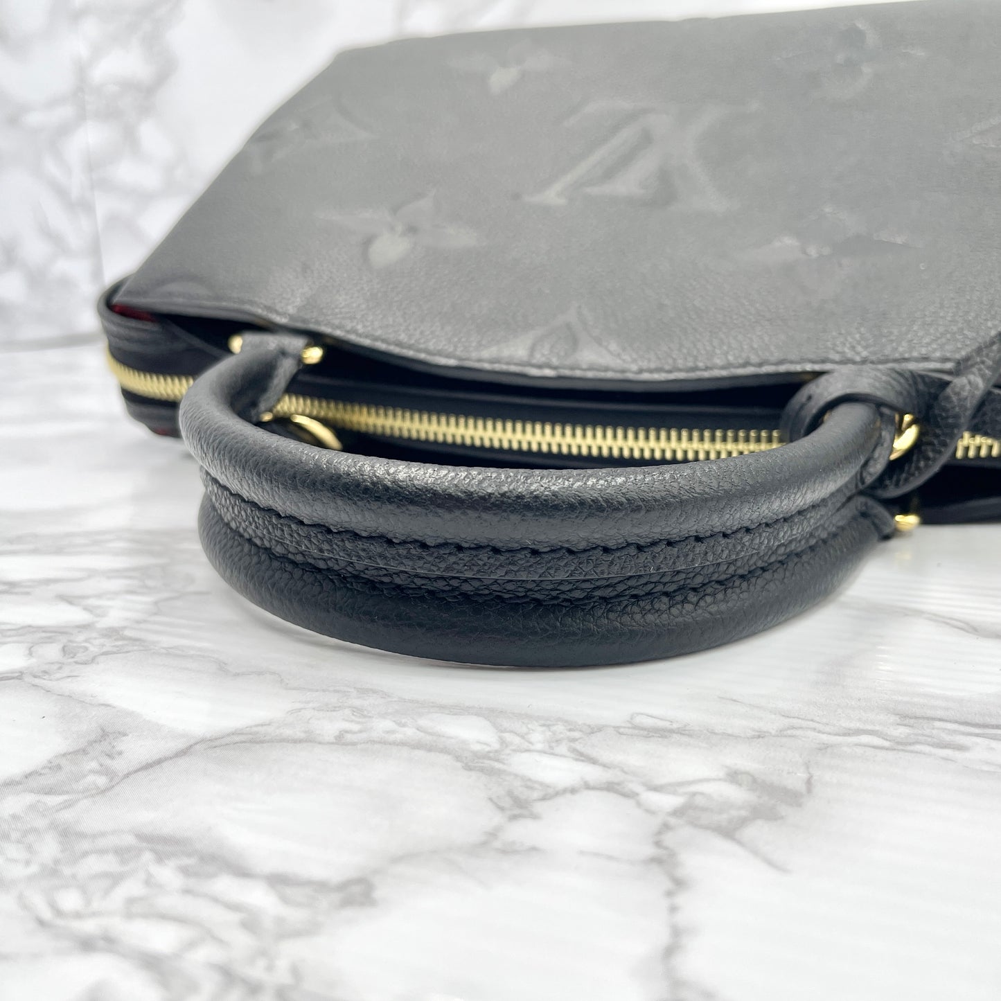 LOUIS VUITTON  Petit Palais PM RFID