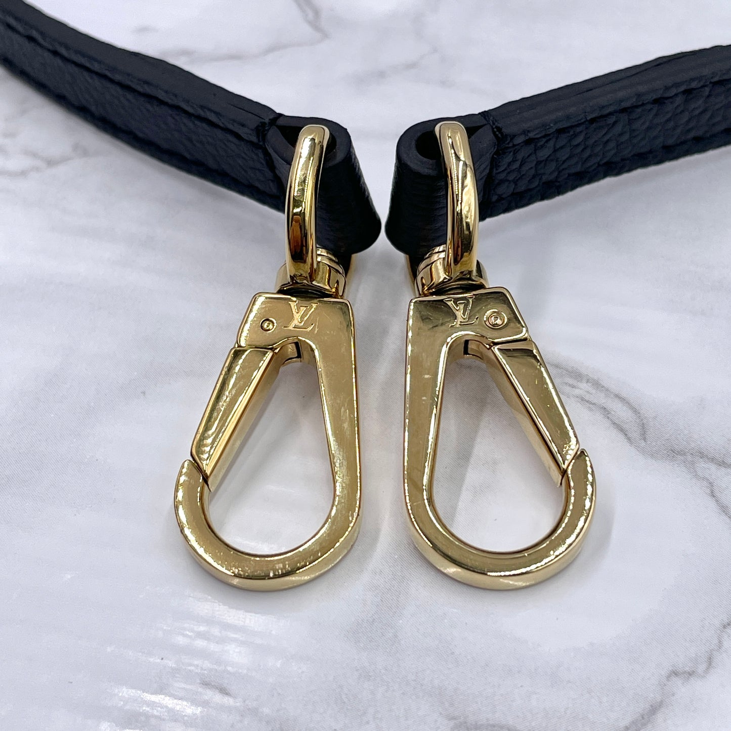 LOUIS VUITTON  Petit Palais PM RFID