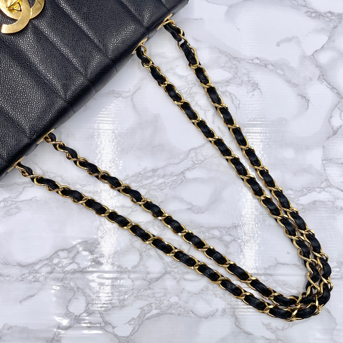 CHANEL Caviar Mademoiselle W Chain