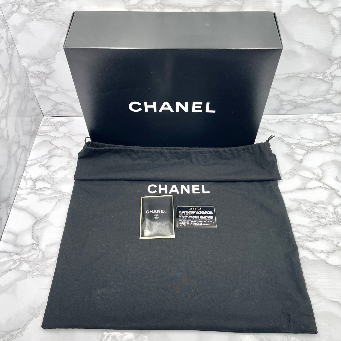 CHANEL Caviar Mademoiselle W Chain