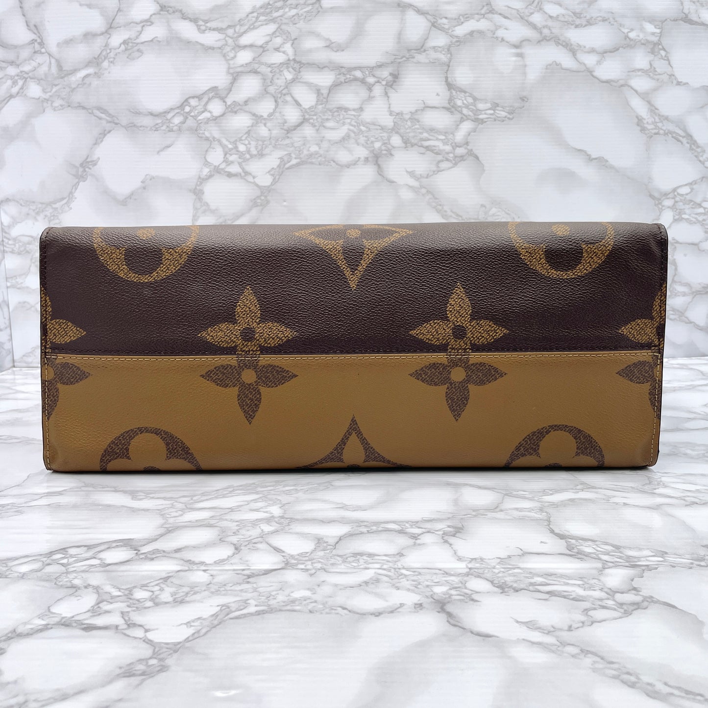 LOUIS VUITTON On The Go GM